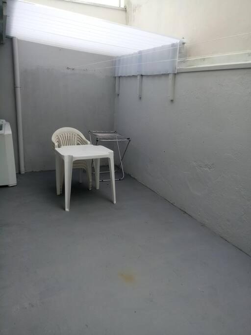 Apartamento Amplo Piso Terreo *